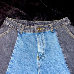 Blush mark, size Large. Black and blue jean.